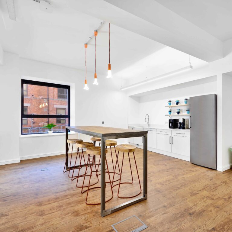 002 coworking 768x768