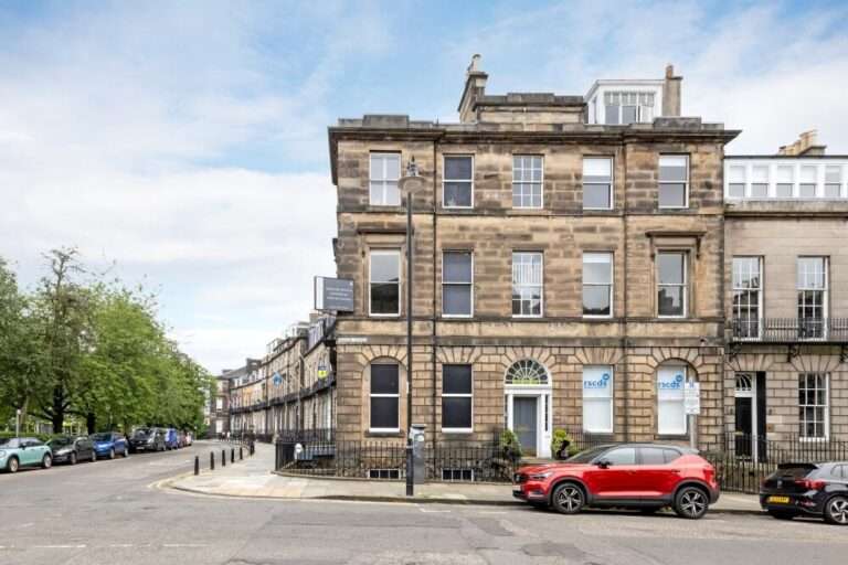 245114 13390 1 IMG 00 0001 768x512