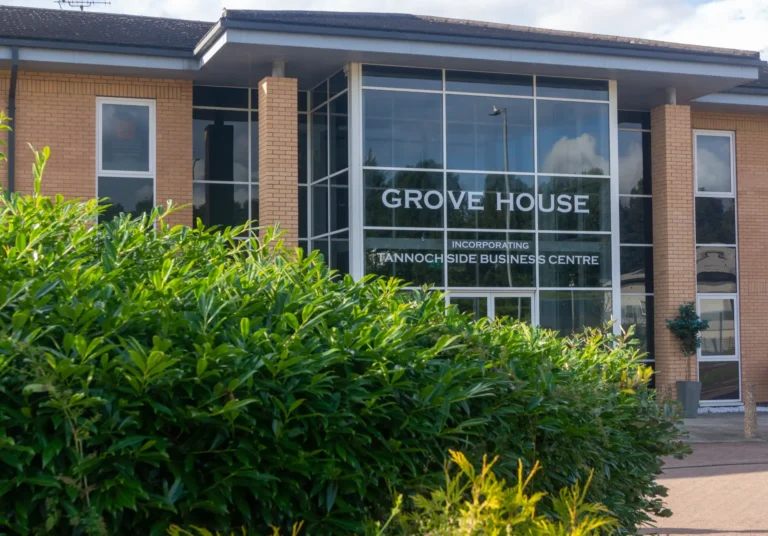 Grove House 4 768x536