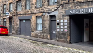 49a31e 77185e638bda465a955a51352f36b8ddmv2 300x172