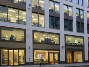 BEAUMONT MOORGATE 335 FRONT edited 300x225
