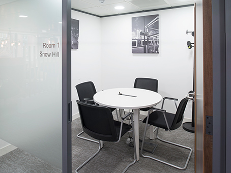 Birmingham serviced offices Edmund House 12 22 Newhall Street Birmingham B3 3AS small meeting room