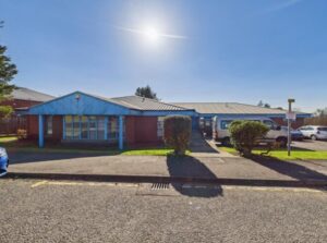 Carmondean Centre S Livingston Primary Photo 1 Large 300x223