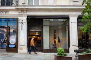 Ext 01 120 Regent Street 1620x1080 1 300x200