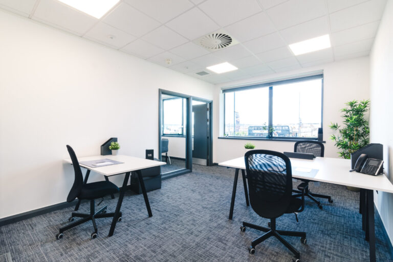 Longbridge Warwick Pure Offices March 2024 Full Size 043 scaled 1 768x513