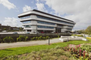 OregaIngenuityHouse External 4 300x200