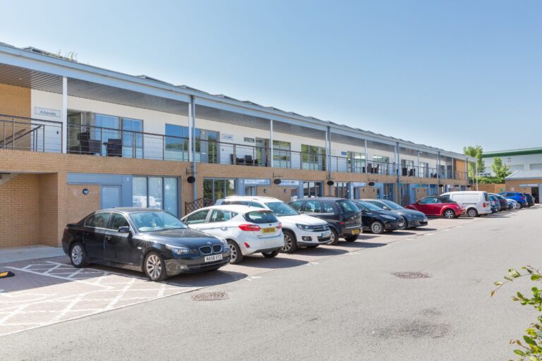 PRINT 2019 06 27 Pure Offices Gloucester 24 of 47 9459 2400x1600 1 768x512