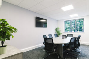 Pure Offices Cheltenham June25 Full size 032 2400x1600 1 300x200