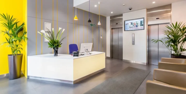 Serviced Office Victoria Reception 768x387