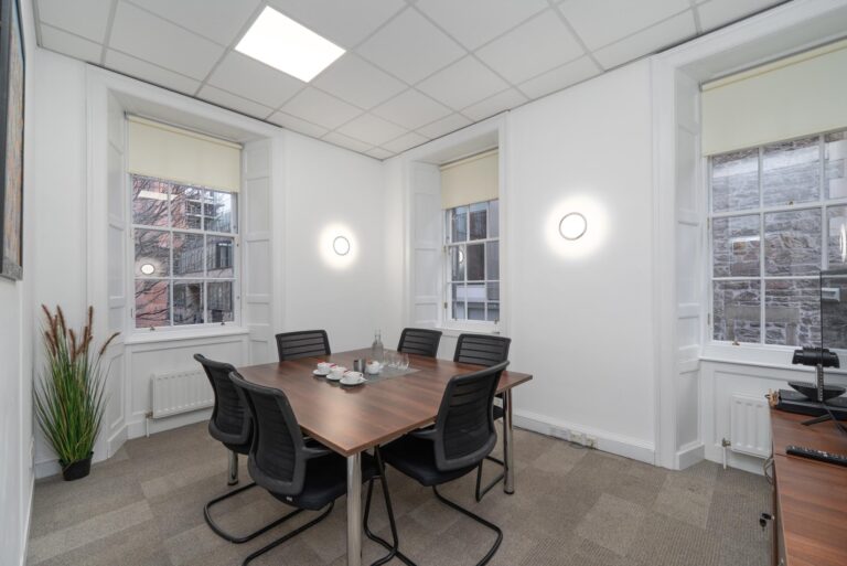St david meeting room white 2 2048x1367 1 768x513