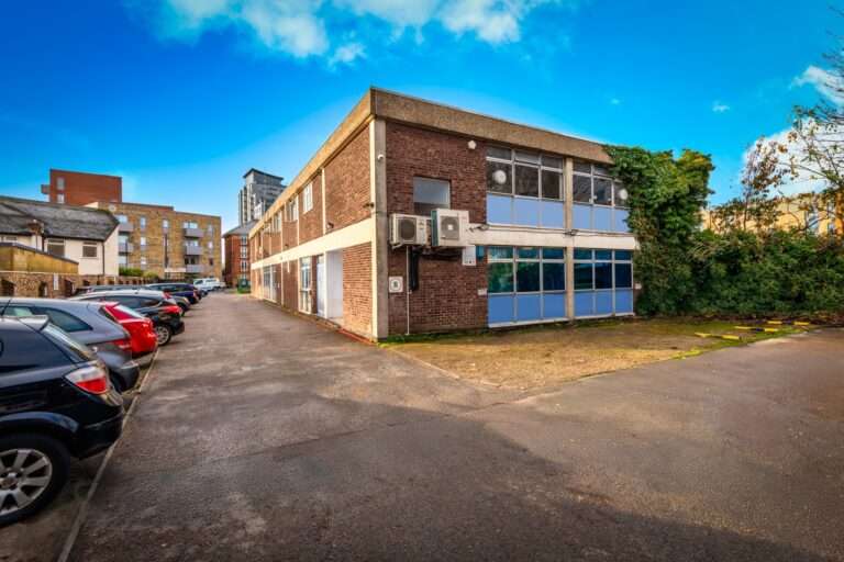 brooklands business centre slough 20 11 2024 5 of 24  768x512