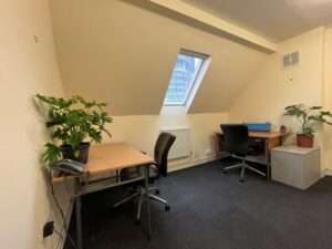hot desk 2 scaled e1716387053739 300x225