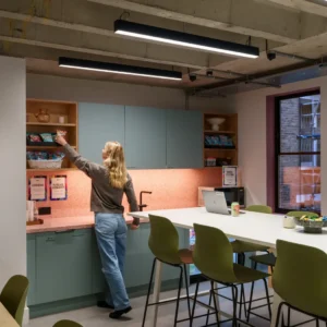 jOY28JSQQapVr0D7VTMI 300x300