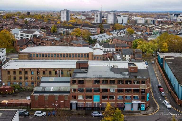 location outdoors nottingham roden 768x512