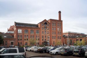 manchester old trafford building 300x200