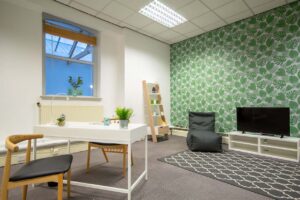 office medium gloucester barnwood 300x200