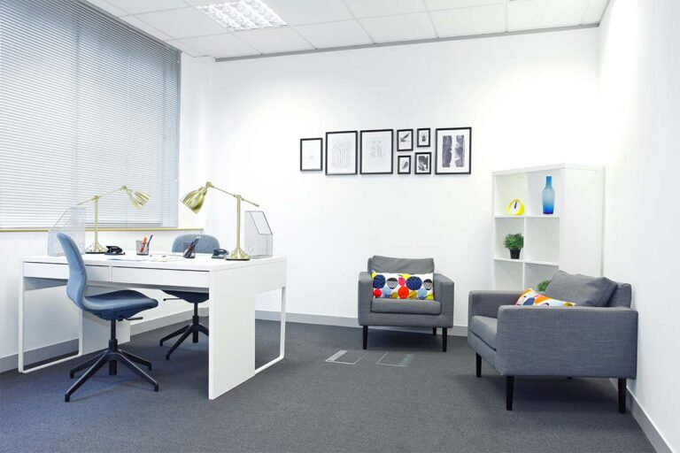 office medium hemel hempstead 768x512