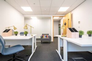 office medium willenhall 1 300x200