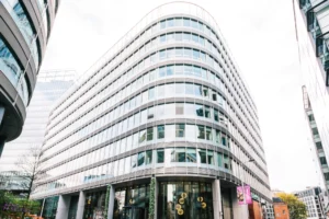spinningfields exterior Custom 300x200
