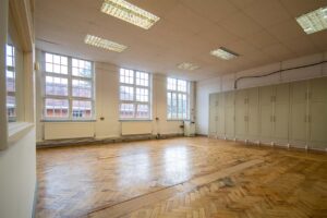 studio medium didcot 300x200