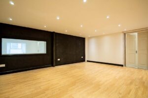 studio medium gloucester morelands 300x200