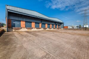 unit 4 chariot way rugby low res 08 08 2024 5 of 27  300x200