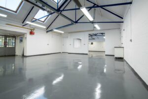 workshop large hove 1 1536x1024 1 300x200