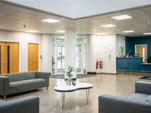 69c6bd3ef2af9065b66d3136 Reception enterance 300x225