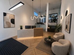 Reception 2 1365x1024 1 300x225