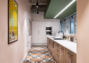 697b748ec84f5d04f17f4d9e 68f2189f6ae9785f1f39c885 First20kitchen 300x214