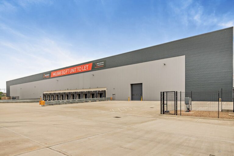 8644986 exterior20 800 768x512