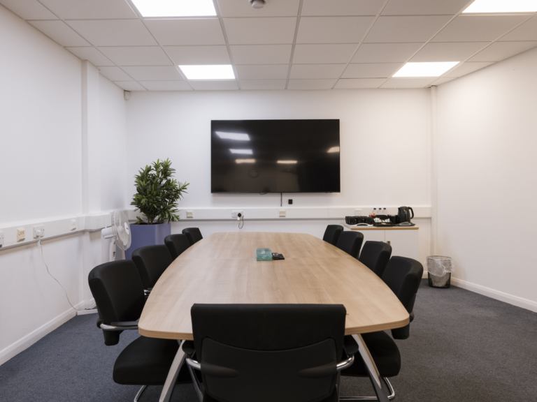 Blackpool Tech Boardroom 4499d114edd6ecdcbaf338397f01a9eb 768x576