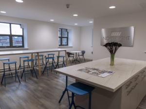 Breakout area businessfirst 4 4499d114edd6ecdcbaf338397f01a9eb 300x225