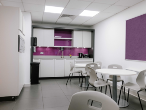 Burnley B1 kitchen 4499d114edd6ecdcbaf338397f01a9eb 300x225