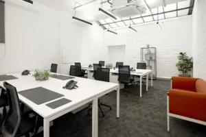Medium office 300x200
