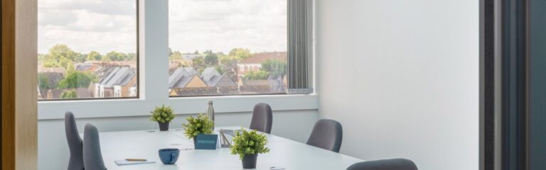 RFP Mantle EH 3000px 0604 Office Space 3 min 231020 153158 768x240