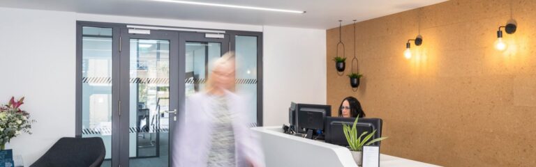RFP Mantle EH 3000px 0794 Reception 1 min 768x240
