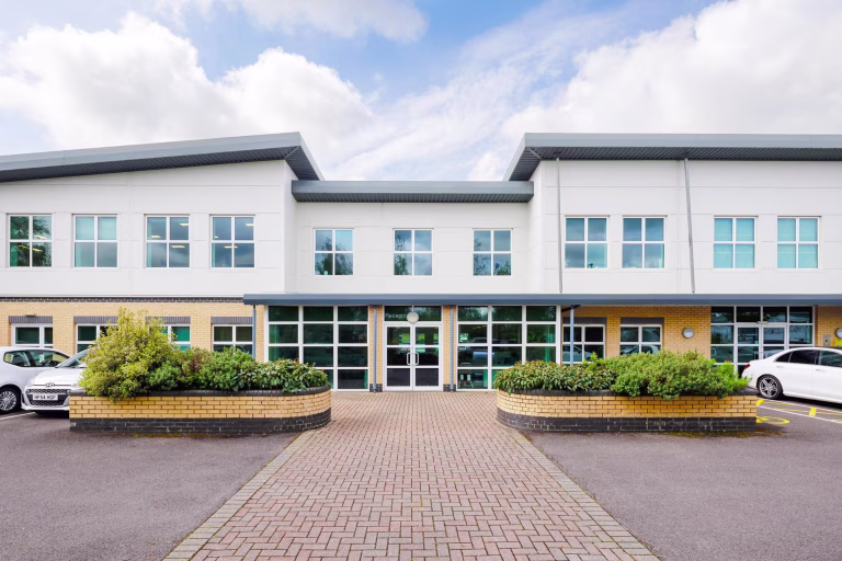 Serviced Office Classic England Ferndown 9 Nimrod Way arena ferndown nimrod way exterior front 02 768x512
