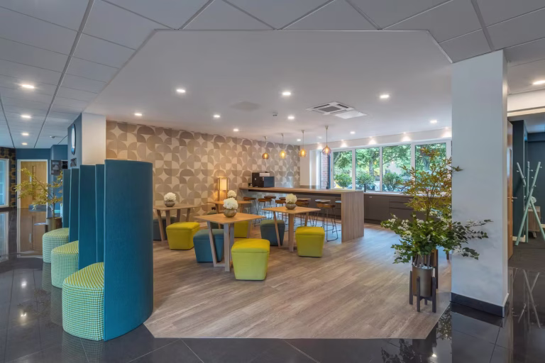 Serviced Office Classic England Southampton 19 Threefield Lane arena southampton threefield house breakout 02 768x512