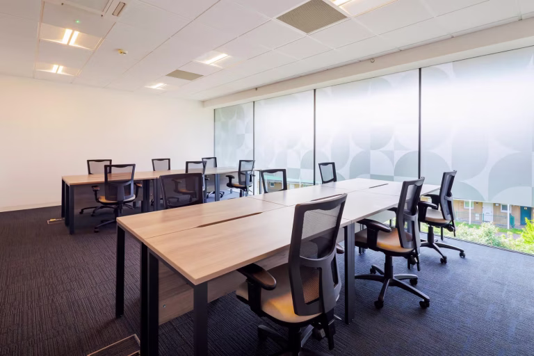 Serviced Office Classic England Southampton 19 Threefield Lane arena southampton threefield house office 768x512