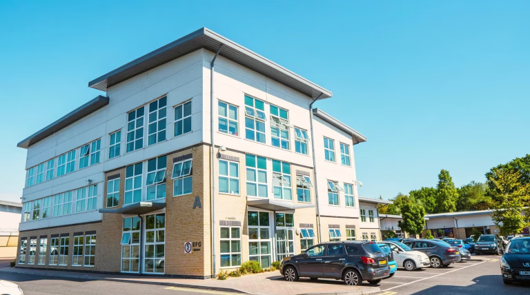 Serviced Office Classic Poole Poole Holyrood Close arena poole holyrood exterior front 768x428