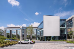 Serviced Office Creative Wokingham Winnersh 100 Berkshire Place Servic9 300x200