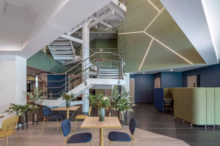 Serviced Office Creative Wokingham Winnersh 100 Berkshire Place arena reading berkshire place breakout 03 768x512
