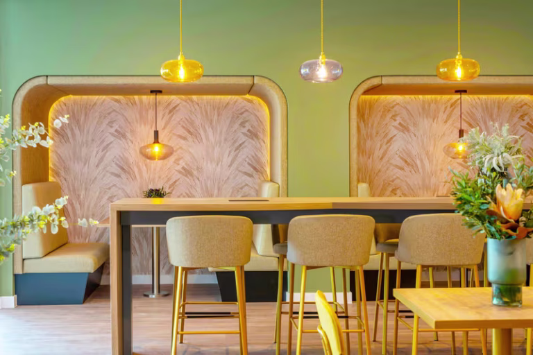 Serviced Office Creative Wokingham Winnersh 100 Berkshire Place arena reading berkshire place breakout 768x512
