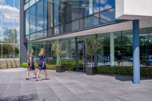 Serviced Office Creative Wokingham Winnersh 100 Berkshire Place arena reading berkshire place exterior entrance 300x200