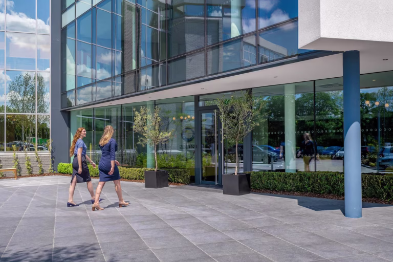 Serviced Office Creative Wokingham Winnersh 100 Berkshire Place arena reading berkshire place exterior entrance 768x512