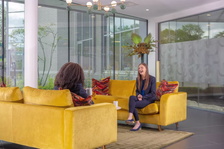 Serviced Office Creative Wokingham Winnersh 100 Berkshire Place arena reading berkshire place lounge 05 768x512