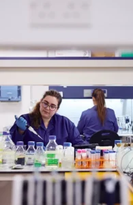 man and women in lab space for rent uk alderley edge