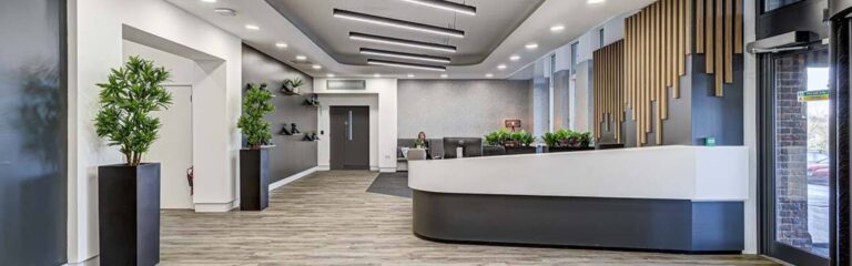 one station approach reception image3 768x240