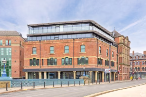 1 Bridge End Leeds Primary Photo 1 HighDefinition 300x200